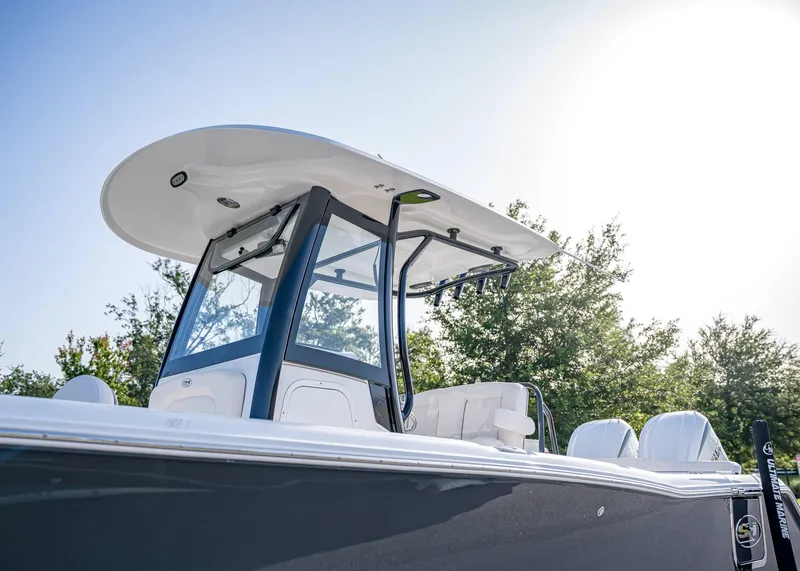 Slide: The Image of Sea Hunt Ultra 275 SE 2026 - 3