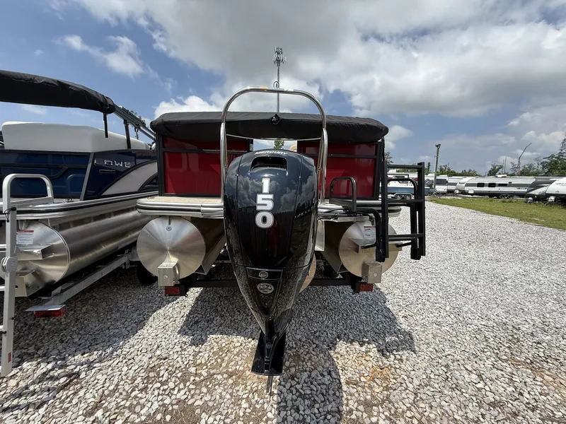 Slide: The Image of Lowe Ss 230 2025 - 5