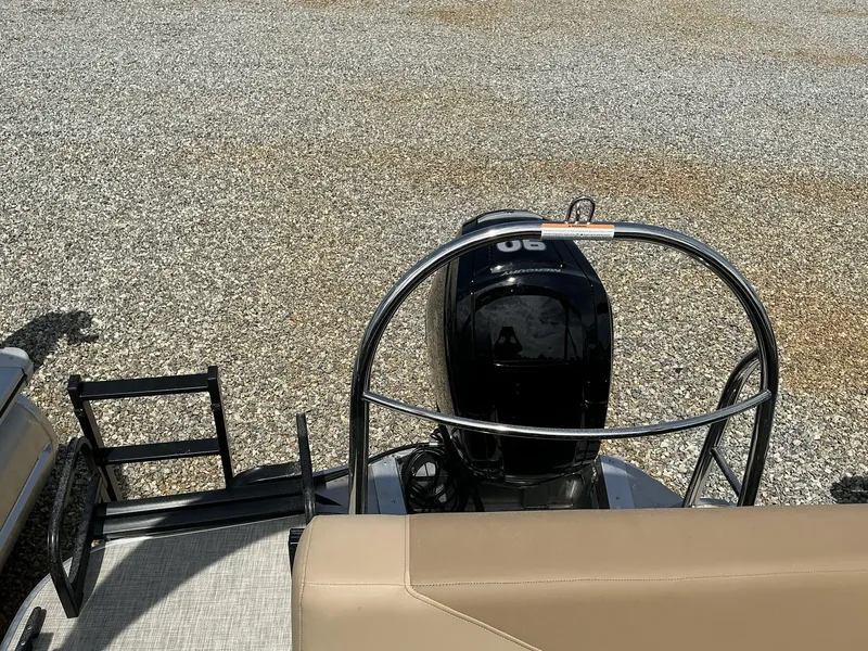 Slide: The Image of Lowe LS 190 2025 - 5