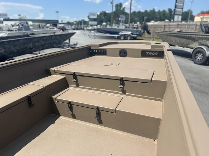 Slide: The Image of Thor Lake Hammer 1754 TIMBER HAMMER 1754 2026 - 4