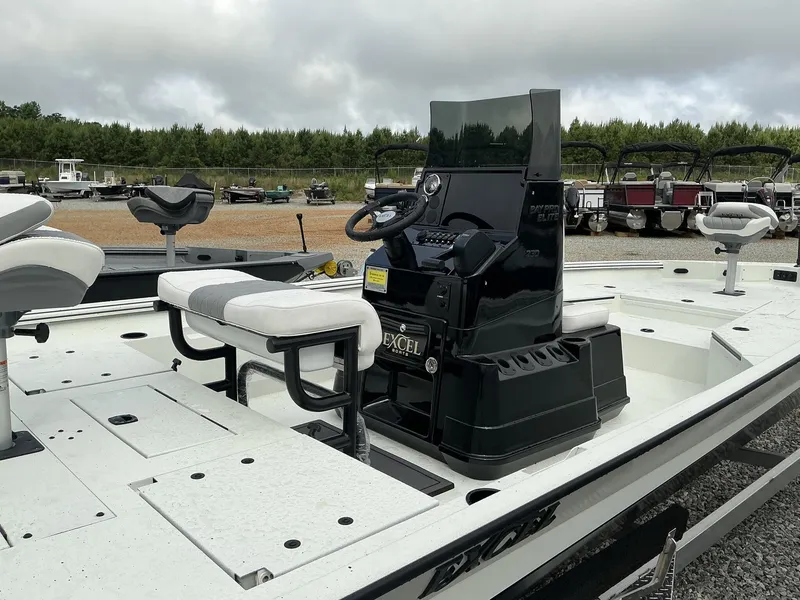 Slide: The Image of Excel New Bay Pro 230 2026 - 7