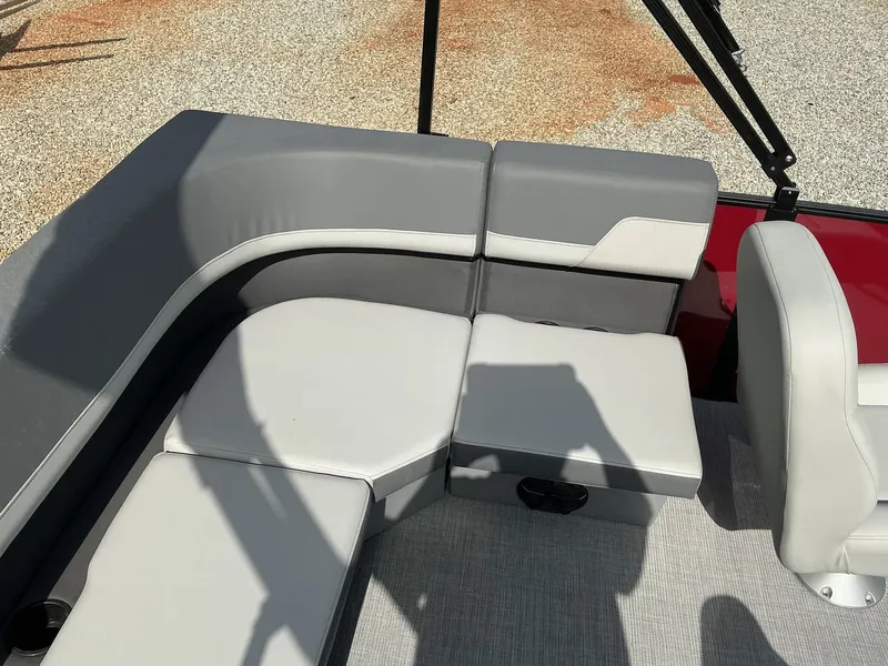 Slide: The Image of Lowe LS Walk Thru 190 2025 - 9