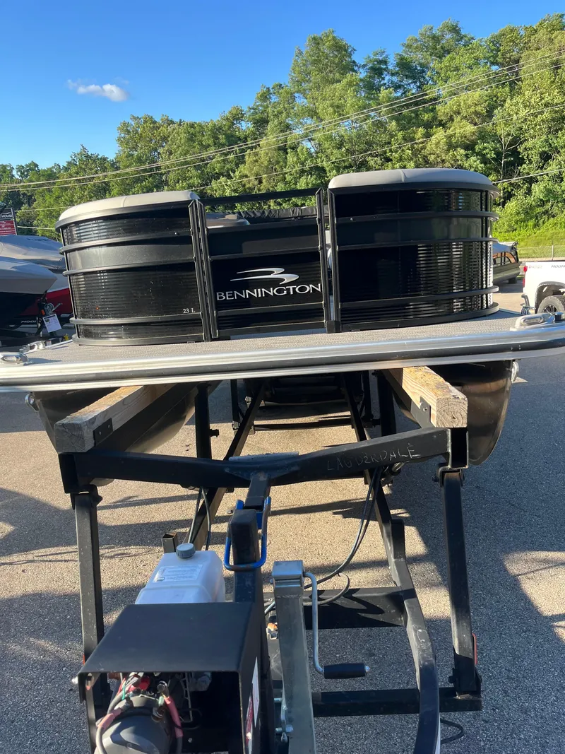 Slide: The Image of Bennington 23LSB 2023 - 3