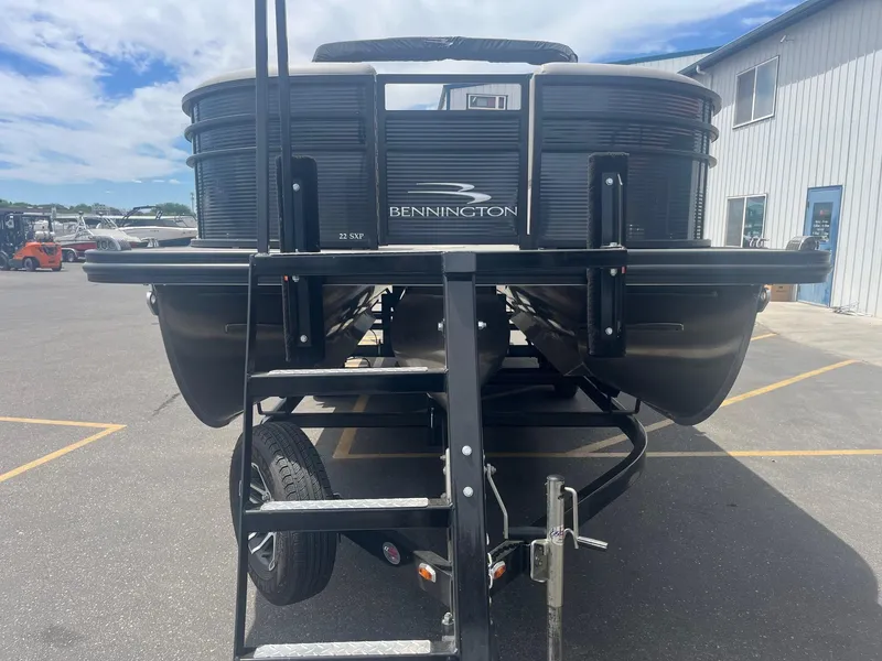 Slide: The Image of Bennington SX22 2021 - 10