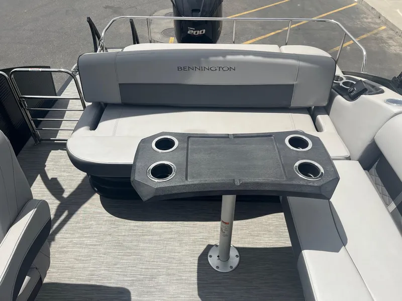 Slide: The Image of Bennington SX22 2021 - 16