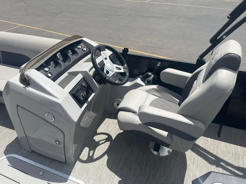 Slide: The Image of Bennington SX22 2021 - 19