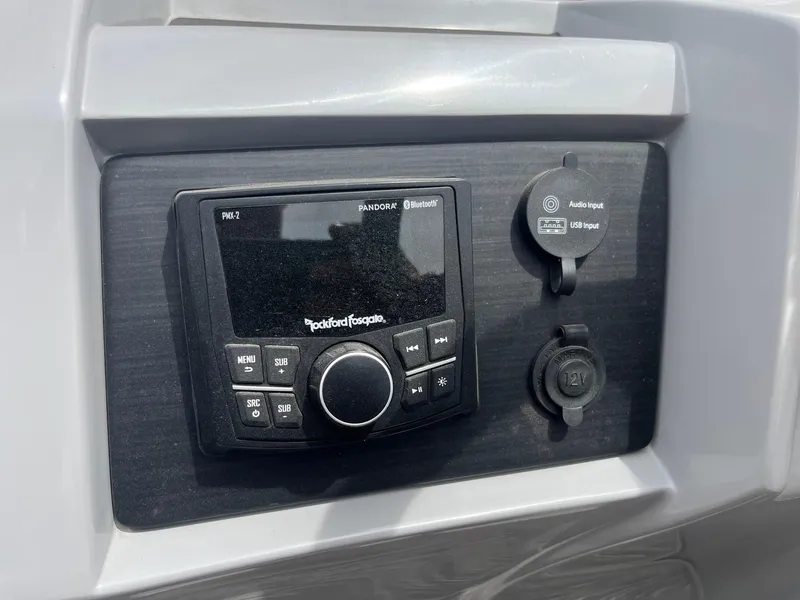 Slide: The Image of Bennington SX22 2021 - 27