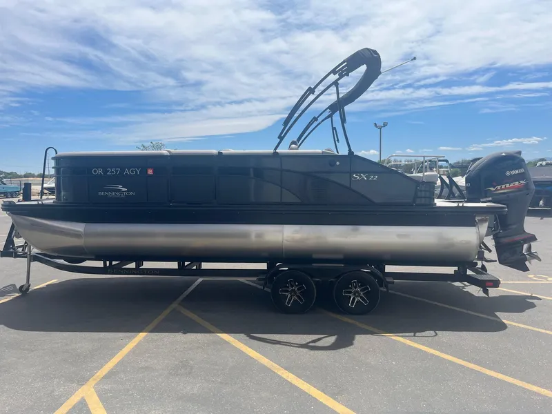 Slide: The Image of Bennington SX22 2021 - 8