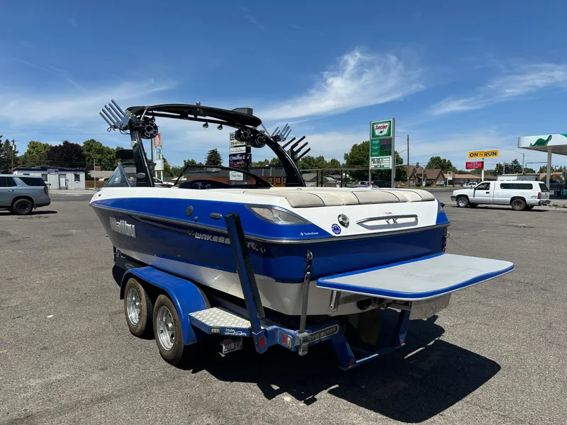 Slide: The Image of Malibu Wakesetter 23 LSV 2006 - 6