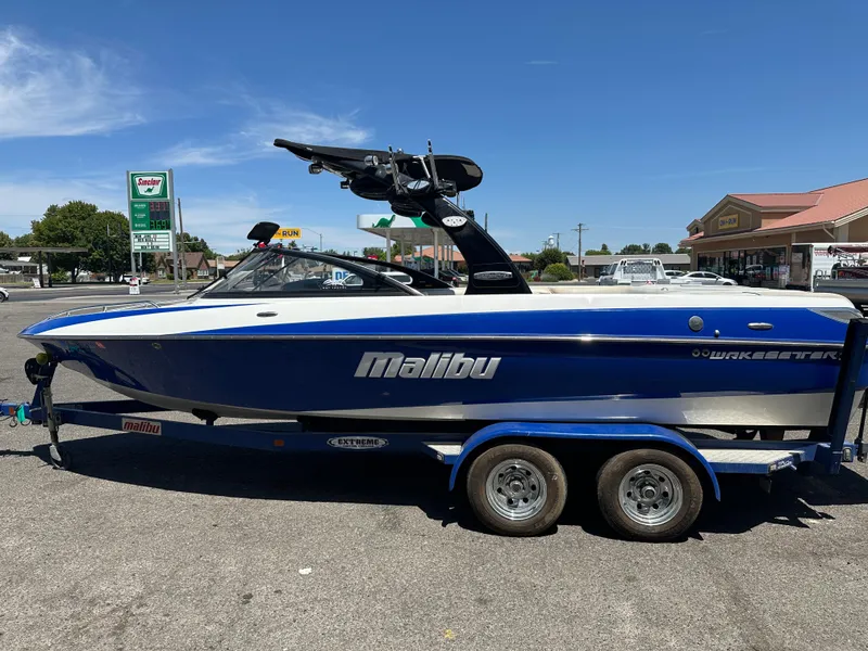 Slide: The Image of Malibu Wakesetter 23 LSV 2006 - 7