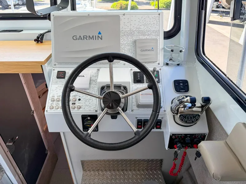 Slide: The Image of Hewescraft 290 Adventure 2019 - 11