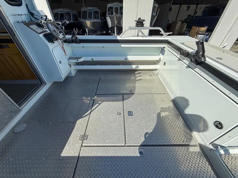 Slide: The Image of Hewescraft 290 Adventure 2019 - 19