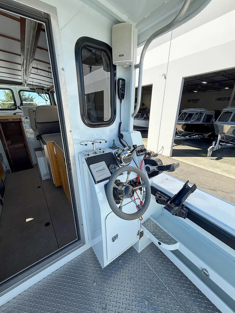 Slide: The Image of Hewescraft 290 Adventure 2019 - 20