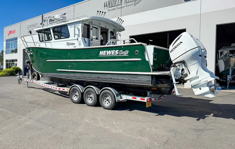 Slide: The Image of Hewescraft 290 Adventure 2019 - 4