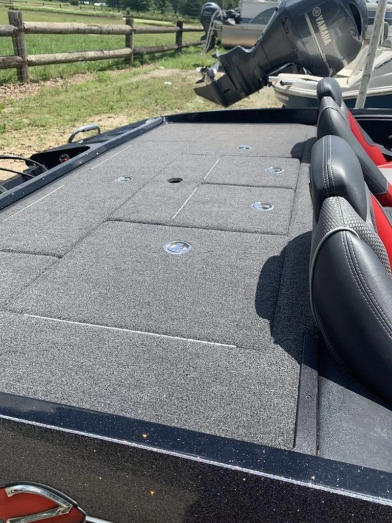 Slide: The Image of Ranger Z185 2021 - 7