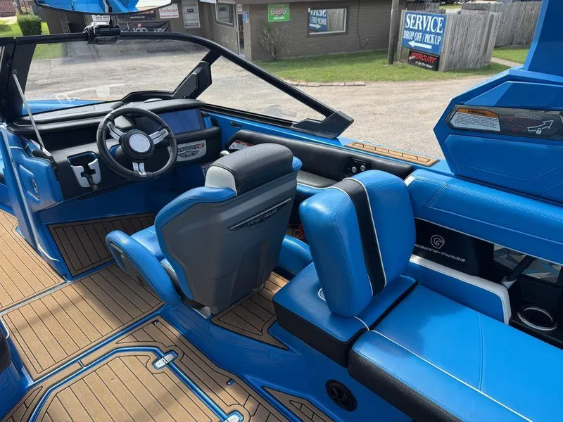 Slide: The Image of Nautique Super Air Nautique G23 2019 - 6