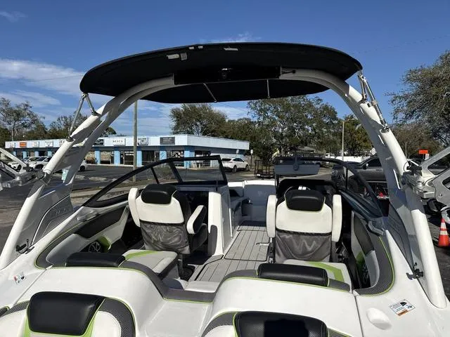 Slide: The Image of Yamaha 212XE 2021 - 12