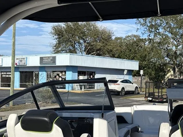 Slide: The Image of Yamaha 212XE 2021 - 13