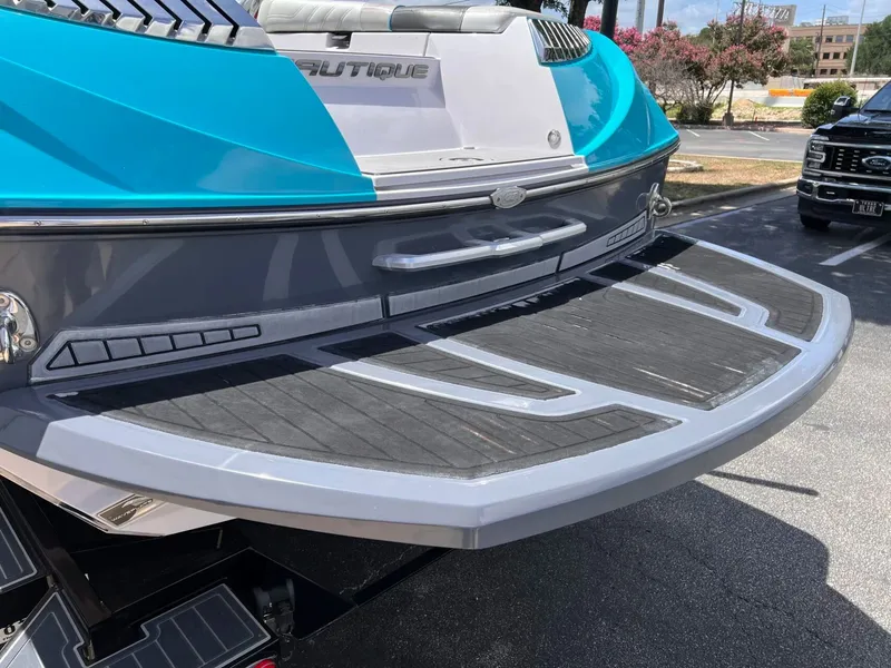 Slide: The Image of Nautique G25 2014 - 5