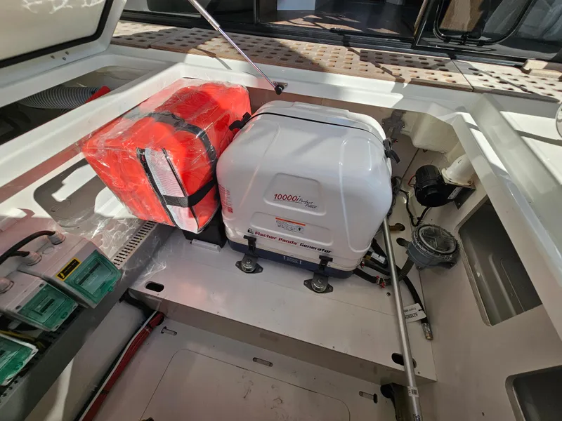 Slide: The Image of Beneteau Antares 12 2024 - 50