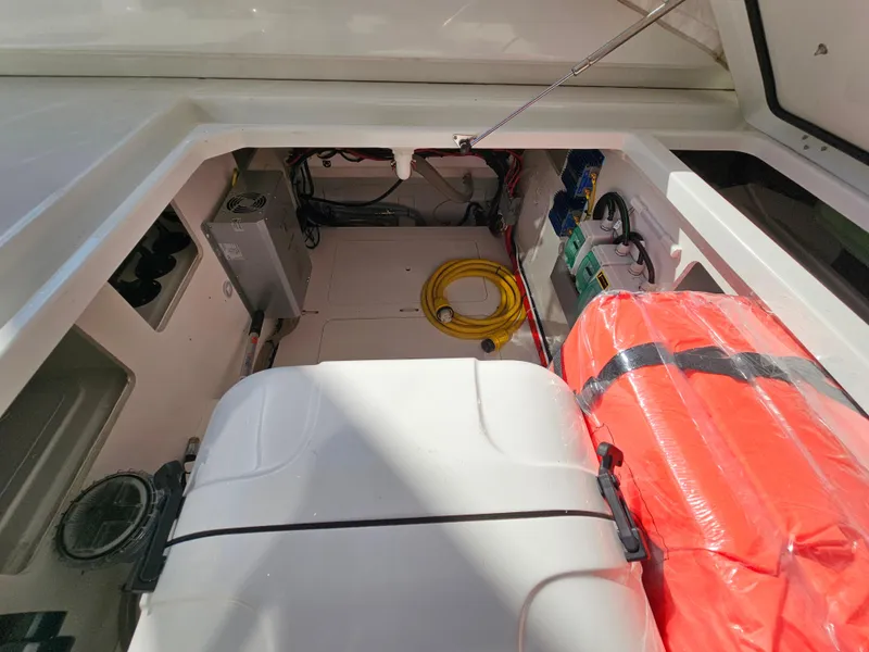 Slide: The Image of Beneteau Antares 12 2024 - 51