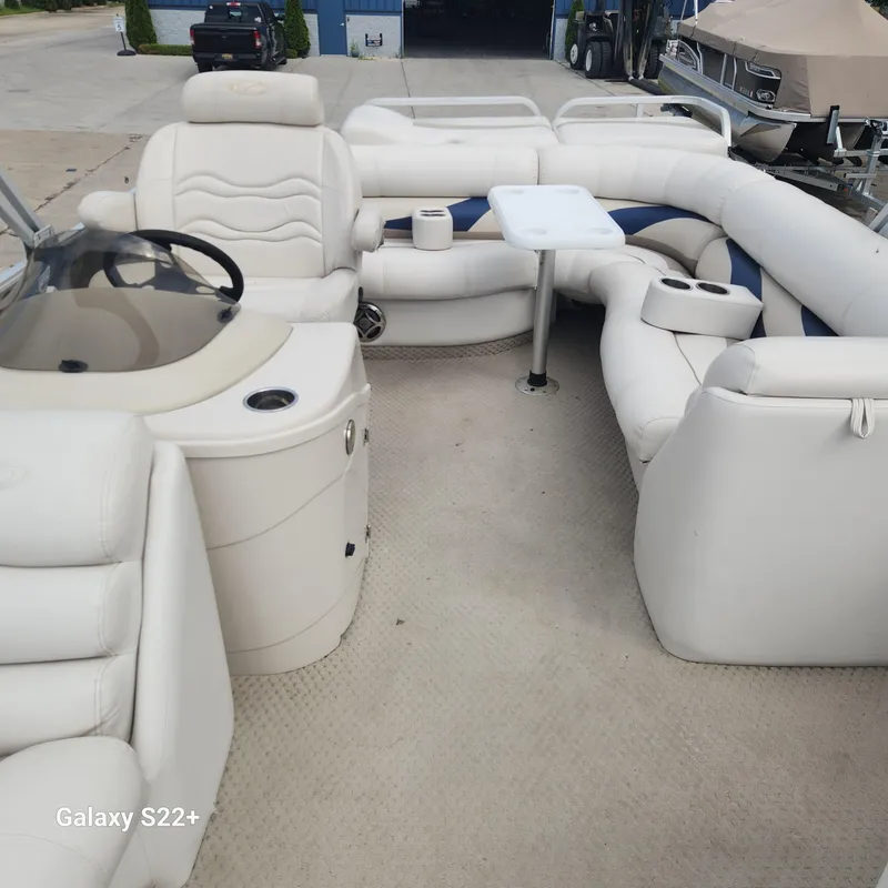 Slide: The Image of Crest Caribbean 2008 - 8