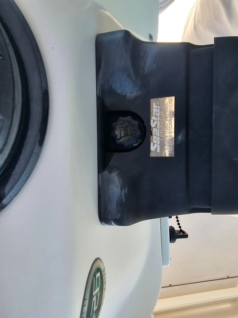 Slide: The Image of Grady-White X-26 Tiger Cat 1999 - 45