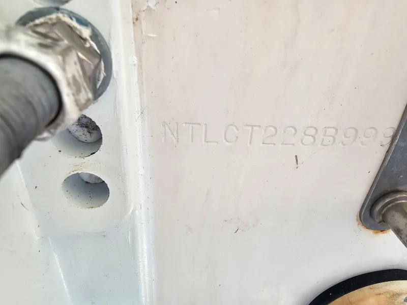 Slide: The Image of Grady-White X-26 Tiger Cat 1999 - 47