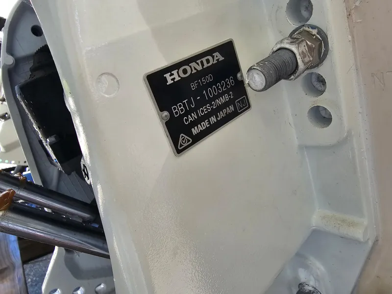 Slide: The Image of Grady-White X-26 Tiger Cat 1999 - 49