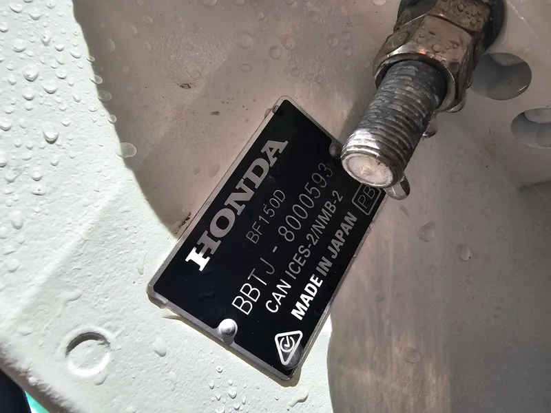 Slide: The Image of Grady-White X-26 Tiger Cat 1999 - 56