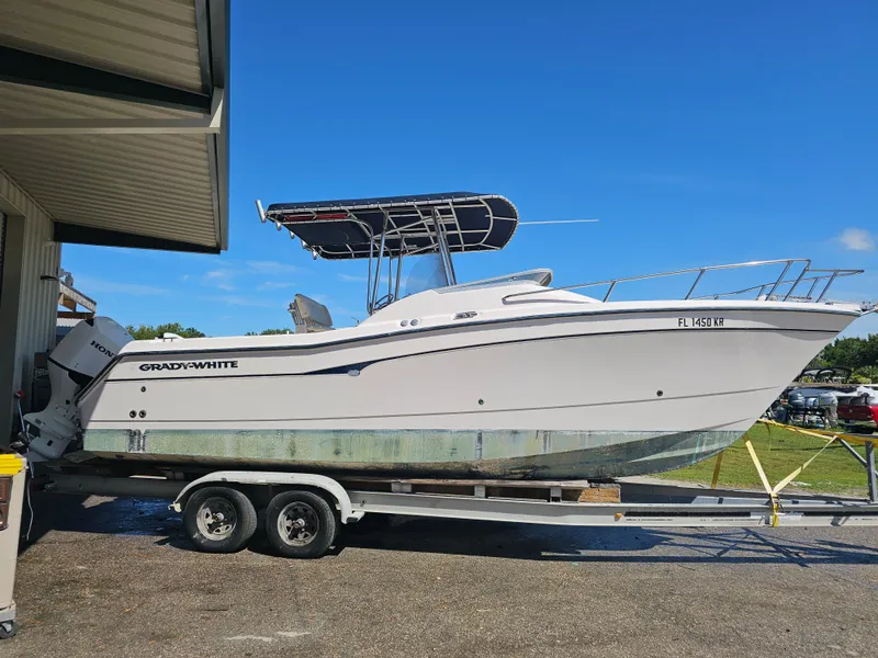 Slide: The Image of Grady-White X-26 Tiger Cat 1999 - 69