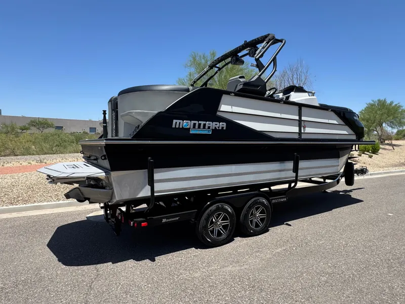 Slide: The Image of Montara 23CW Surf Boss 2.0 2024 - 3