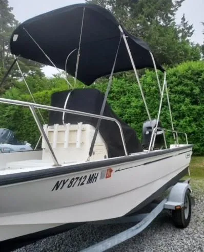 Slide: The Image of Boston Whaler 170 Montauk 2011 - 5