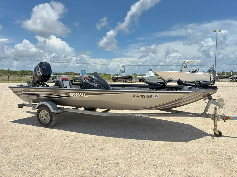 Slide: The Image of Lowe Stinger 175 2019 - 6