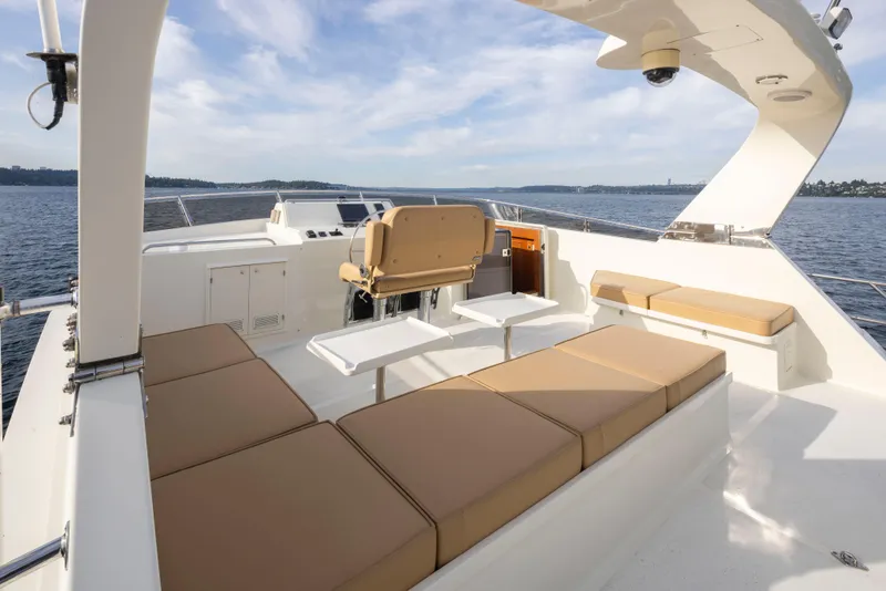 Slide: The Image of Alaskan 65 Flushdeck 2006 - 50