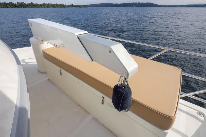 Slide: The Image of Alaskan 65 Flushdeck 2006 - 54