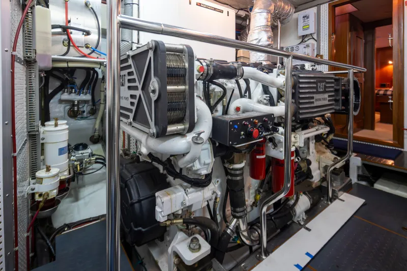 Slide: The Image of Alaskan 65 Flushdeck 2006 - 65