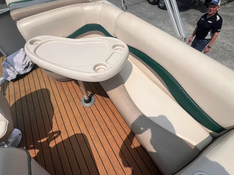 Slide: The Image of Sun Tracker 21 Fishing Barge 2005 - 19