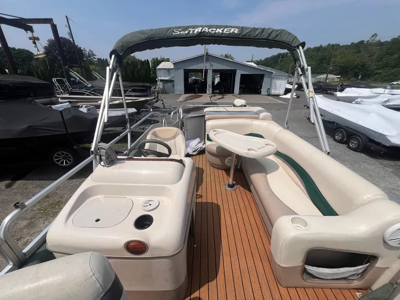 Slide: The Image of Sun Tracker 21 Fishing Barge 2005 - 22