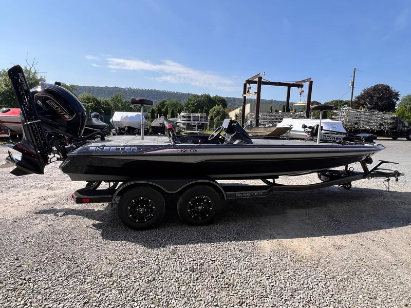 Slide: The Image of Skeeter ZXE21 2026 - 17