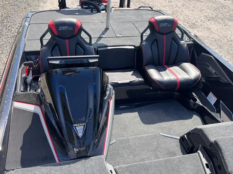 Slide: The Image of Skeeter ZXE21 2026 - 6