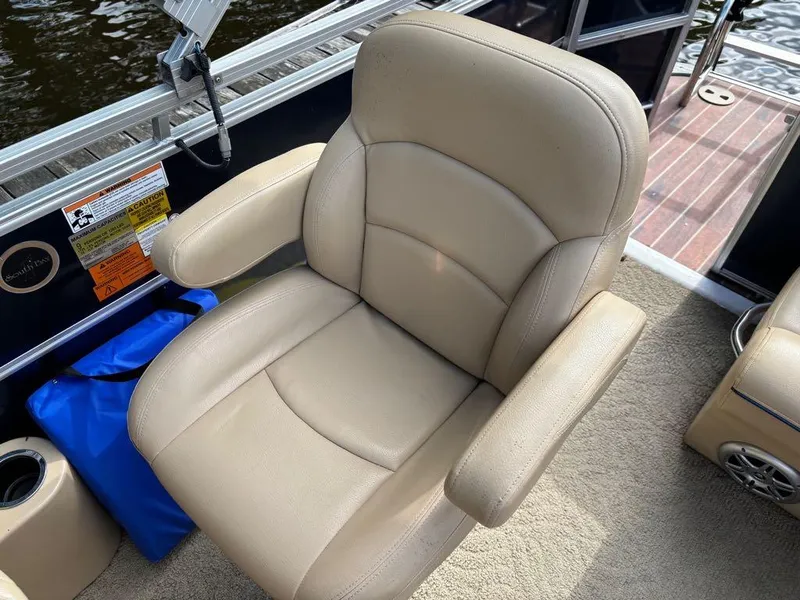 Slide: The Image of South Bay 400 SERIES 420CR 2012 - 8