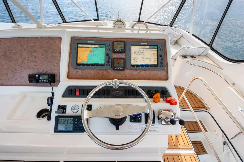 Slide: The Image of Silverton 50 Convertible 2008 - 26