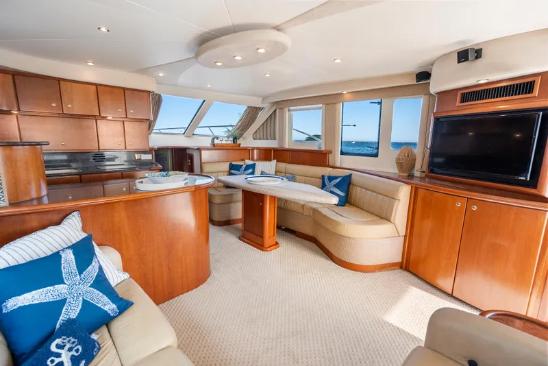 Slide: The Image of Silverton 50 Convertible 2008 - 31