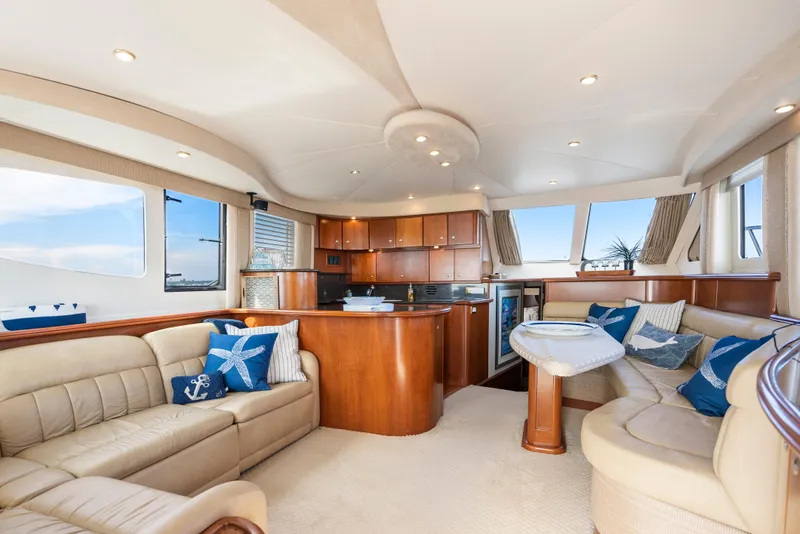 Slide: The Image of Silverton 50 Convertible 2008 - 33