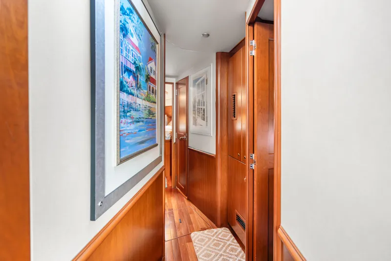 Slide: The Image of Silverton 50 Convertible 2008 - 39