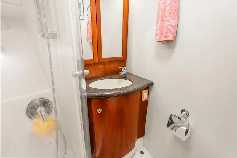 Slide: The Image of Silverton 50 Convertible 2008 - 46