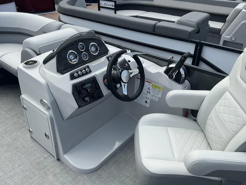 Slide: The Image of Lowe SS210 2025 - 5