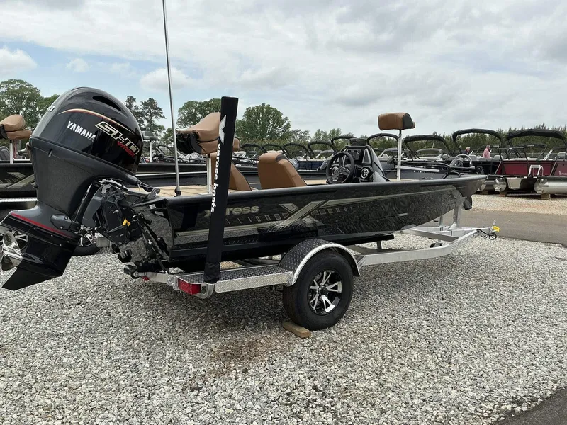 Slide: The Image of Xpress Hyper-Lift Bass Series H17 2026 - 5