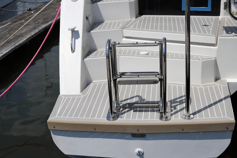 Slide: The Image of Stainless steel ladder on 2020 Robertson Leopard yacht deck. - 9